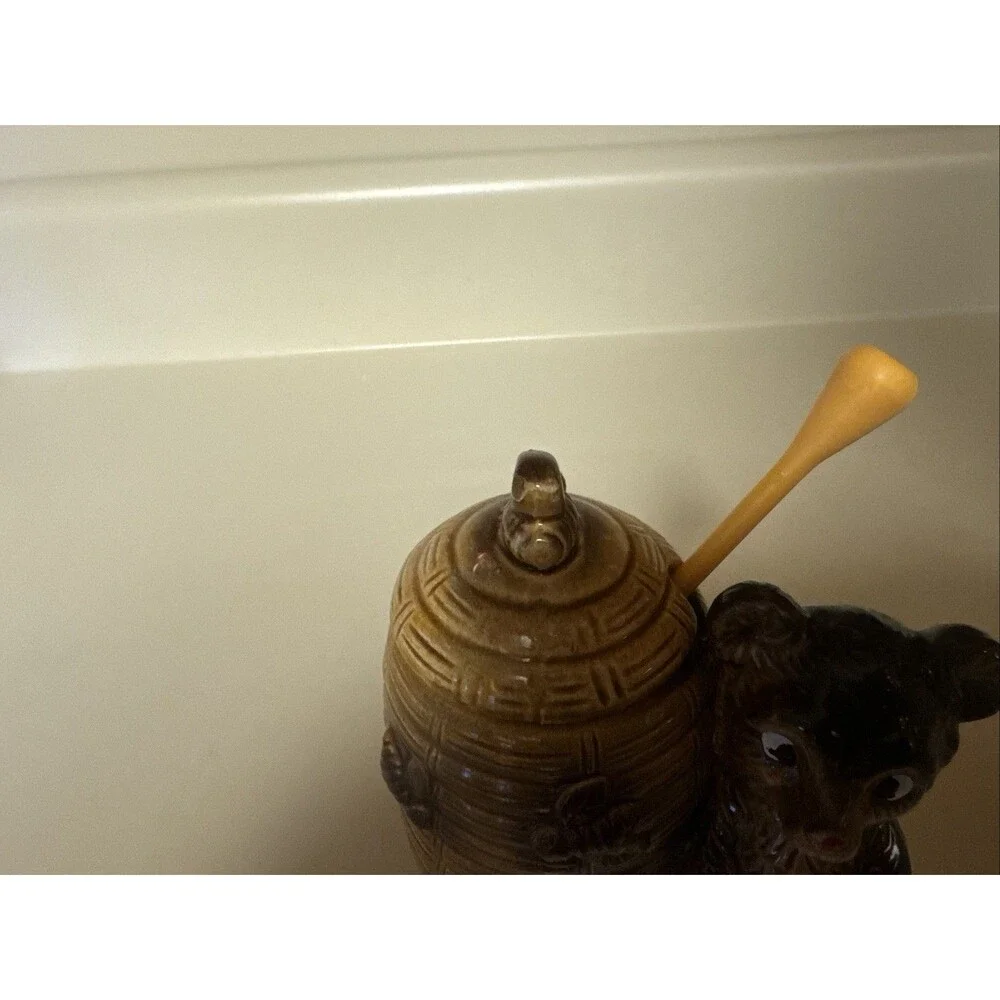 Honey Pot Bear & Bee Hive Armbee Japan with stir stick Vtg Retro Kitchen Decor